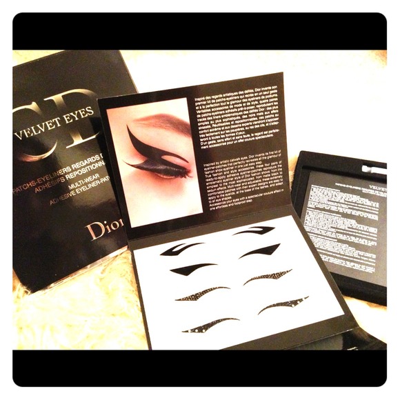 Christian Dior Velvet Eyes