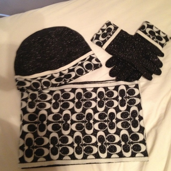 Authentic Coach never been worn