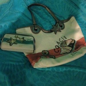 Authentic Coach tote with small pouch