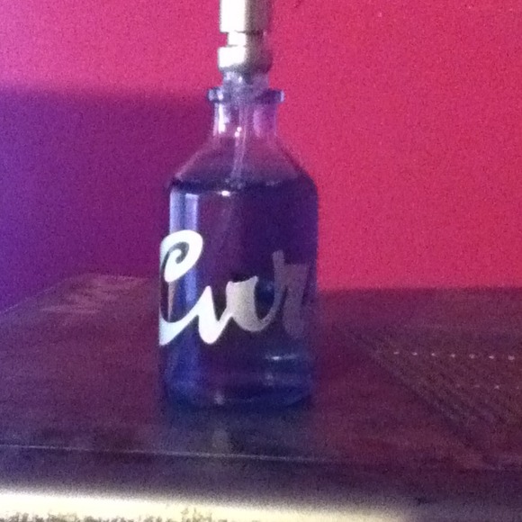 Curve perfume