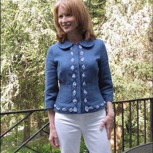 SOLD!! Boden linen blazer, worn 2 times sz 4