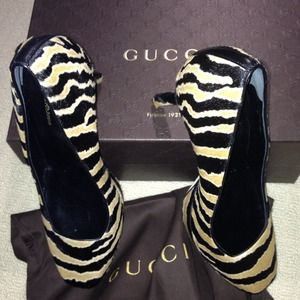 Sold-Authentic Gucci pumps-