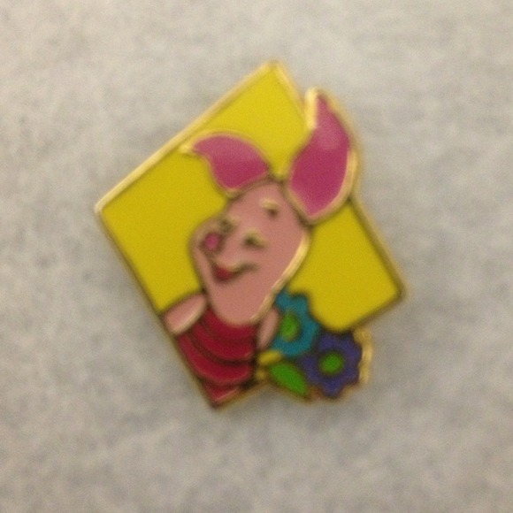 Disney Collectable pin - Picture 1 of 1