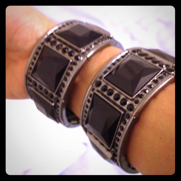 Pair of black stretch bangle bracelets