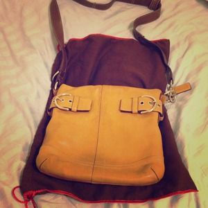 Reduced price! Authentic coach cross body bag