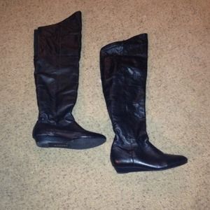 Brand new Baker's over the knee boot Sz 7