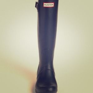 SOLD! Hunter rain boots