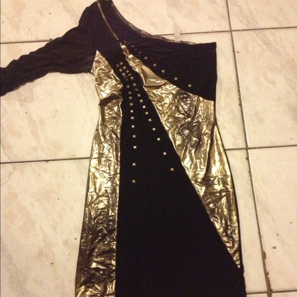 TRADED 🎀Black & Gold One Shoulder Party Dress🎀