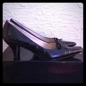 Jones New York Black Croco Size 7 M.