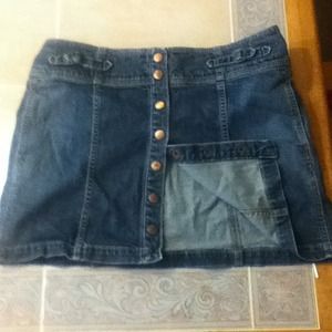 Gap button up Jean skirt