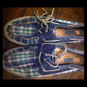 Sperrys! These are the best little boat shoes!