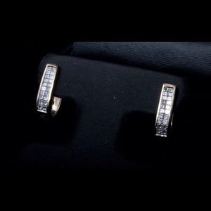 Ladies invisible set princess cut diamond earrings