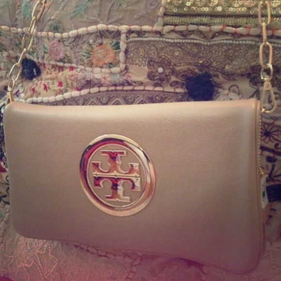 NWT Tory Burch handbag!!