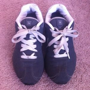 🎯Reserved🎯Nike shocks