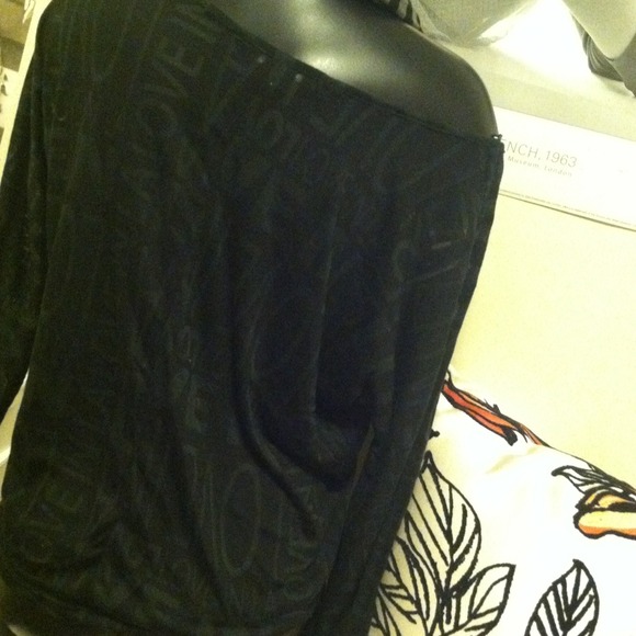 ~SOLD ~Layering top - Picture 3 of 4
