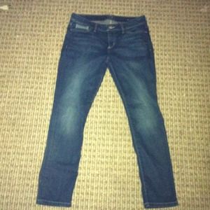 GUESS cropped cigarette jeans in mystery wash