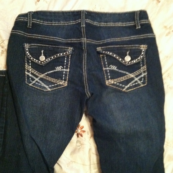 ❗❗SOLD IN BUNDLE❗❗ - Picture 2 of 2