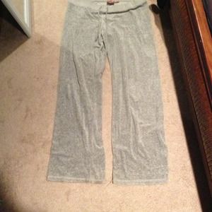 Gray Juicy Couture Pants and maroon pants  @wencas