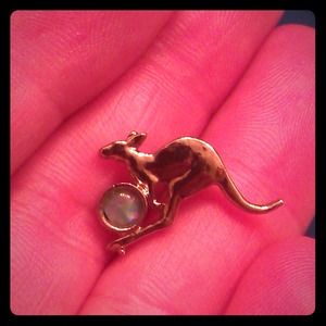 Opal Kangaroo pendant