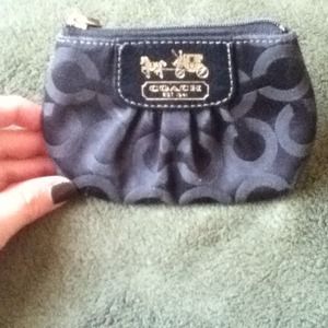 On Reserve for @khrystalsm!  Coach coin purse