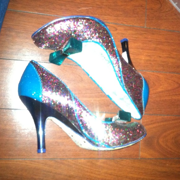 SOLD!! -Great party shoes by irregular choice!! - Picture 2 of 4