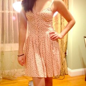 (SOLD!) H&M heart print dress