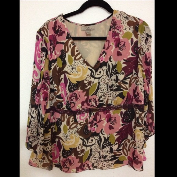 Woman's 1X Top