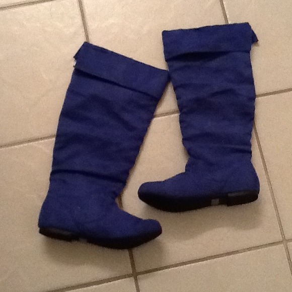 sherrylynn's bundle NWOT Cobalt blue boots