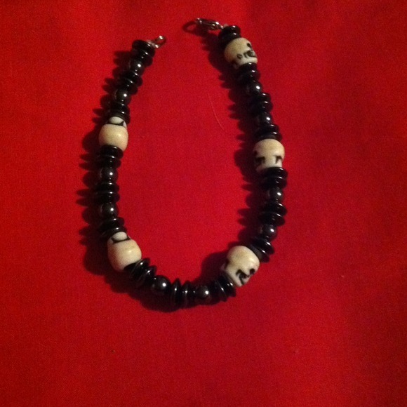 Skull and hematite bracelet