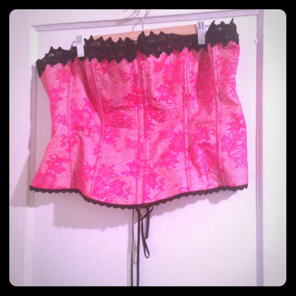 HOT PINK AND BLACK CORSET - Picture 1 of 3
