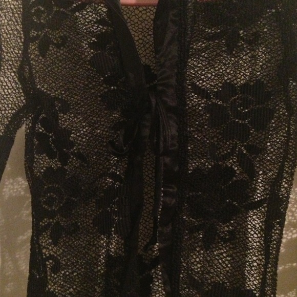 LACE SHIRT - Picture 2 of 3