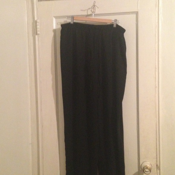 BLACK LINEN PANTS - Picture 2 of 3