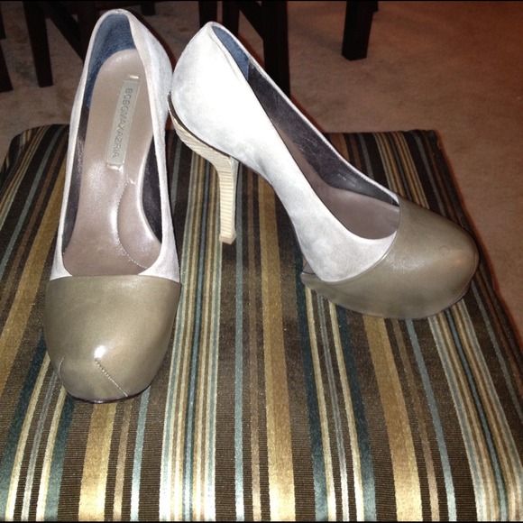 BCBGMAXAZRIA Runway Collection *REDUCED* - Picture 1 of 4