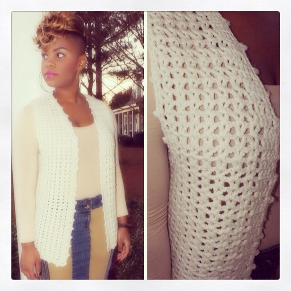 ❌SOLD❌Vintage Crochet Vest