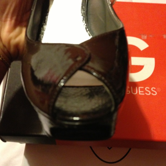 Guess heels - Picture 3 of 4