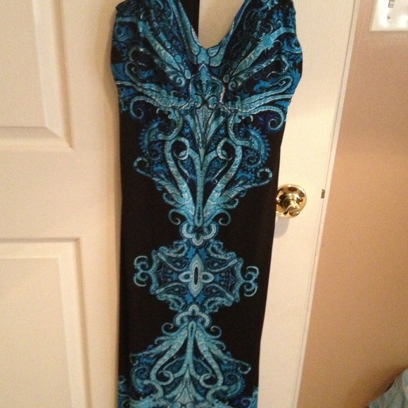 Beautiful Olivia Matthews Maxi Dress - Size M -NWT - Picture 1 of 4