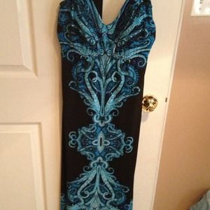 Beautiful Olivia Matthews Maxi Dress - Size M -NWT