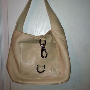 Off white Dooney and bourke