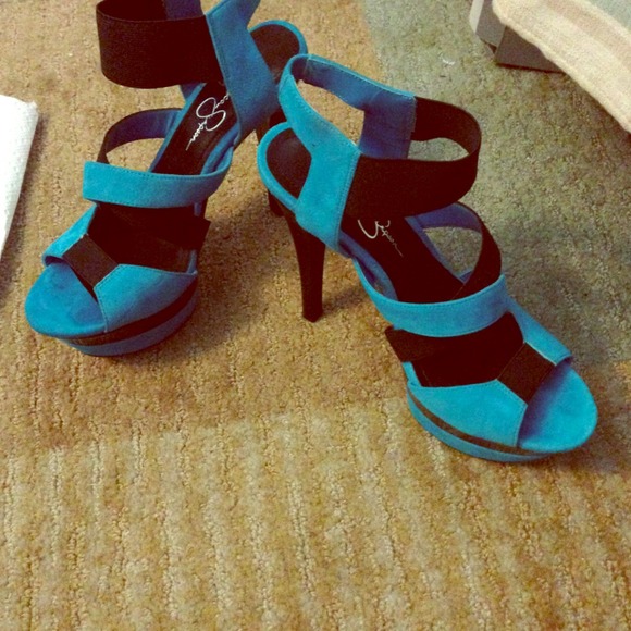 Very sexy Jessica Simpson heels