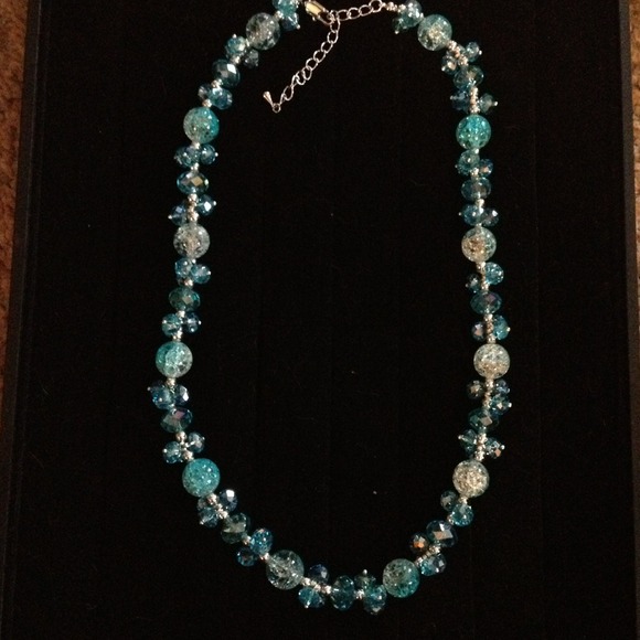 Blue beaded necklace-party sale! Price reduced - Picture 1 of 3