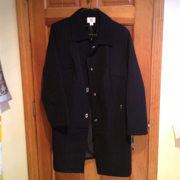 Reserved- @scooter623-Gallery Woman jacket/blazer