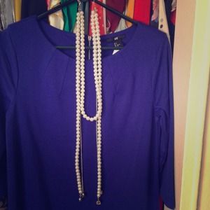 White pearl necklace