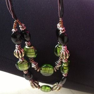 Green fashion necklace