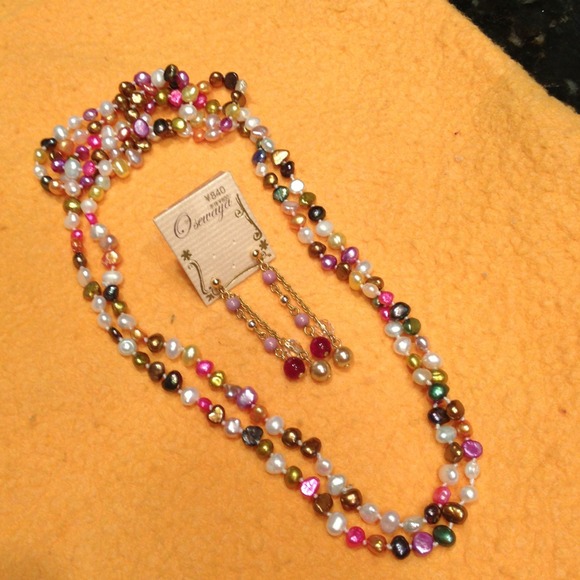 Earrings& necklace