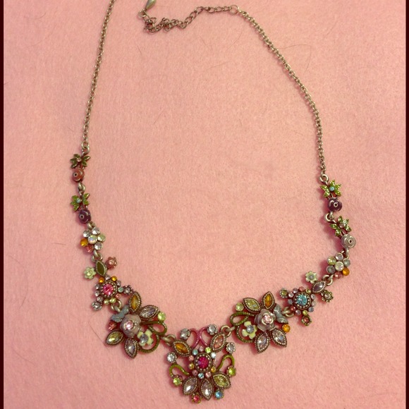 Lia Sophia necklace