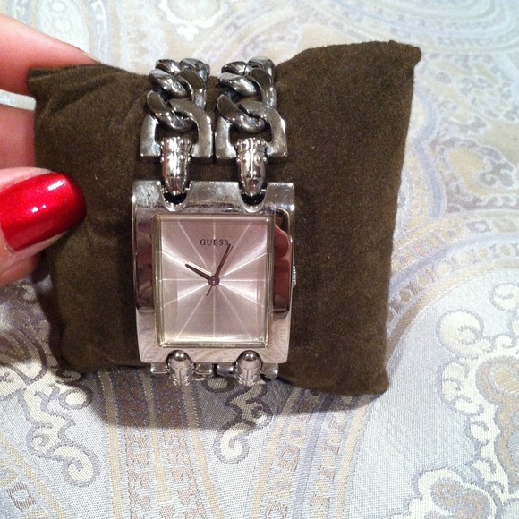 Guess watch