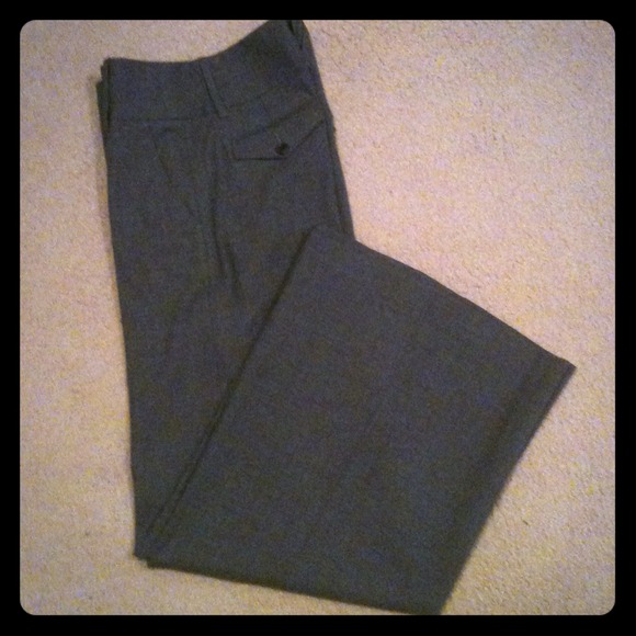 *REDUCED*  BCBG grey wide leg pants.