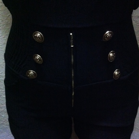 Black romper - Picture 2 of 2