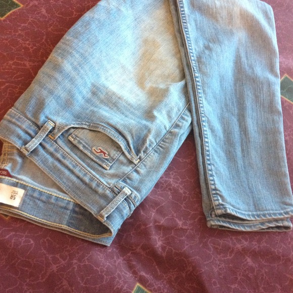 Hollister skinny jeans