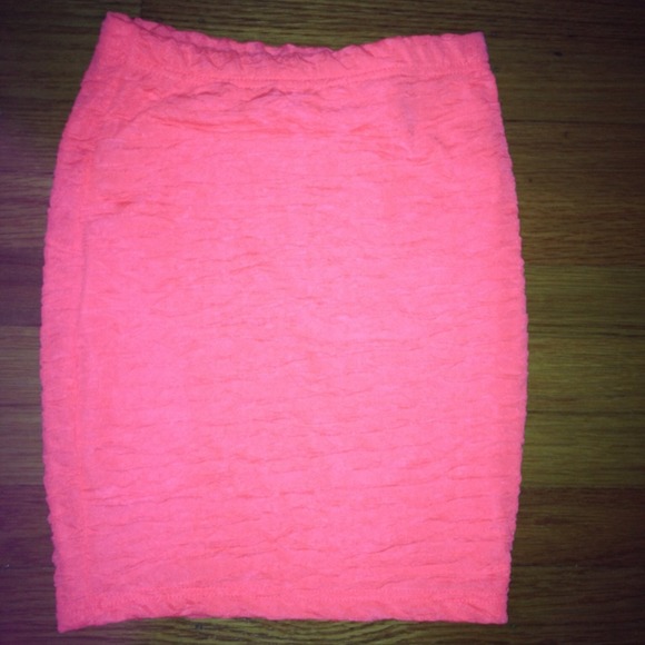 💌SOLD💌Neon orange pebbled skirt